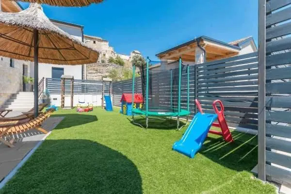 Villa La Vrana 0*, Vrana (Zadar) Kroatien