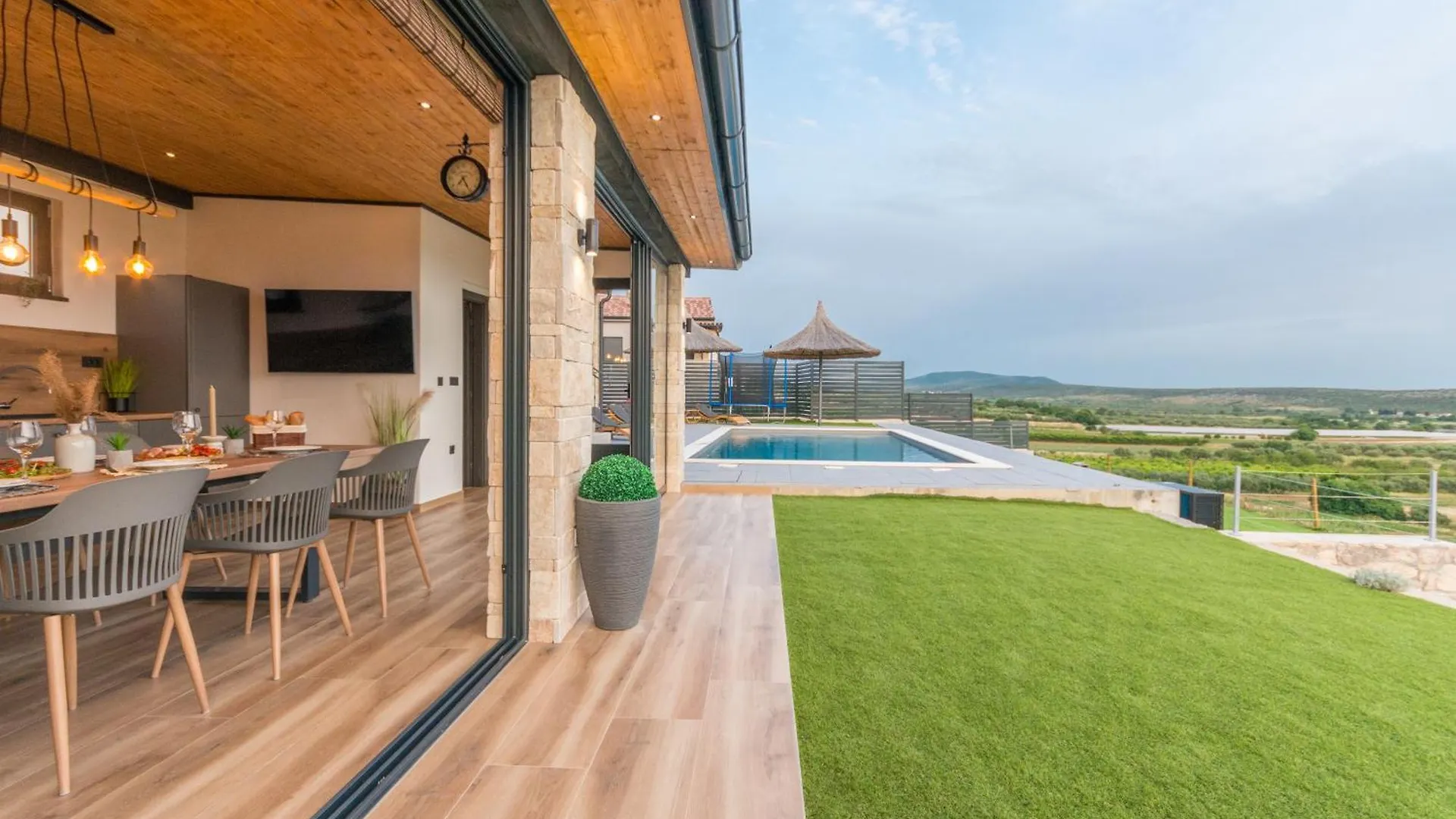 Villa La Vrana 0*, Vrana (Zadar) Kroatien